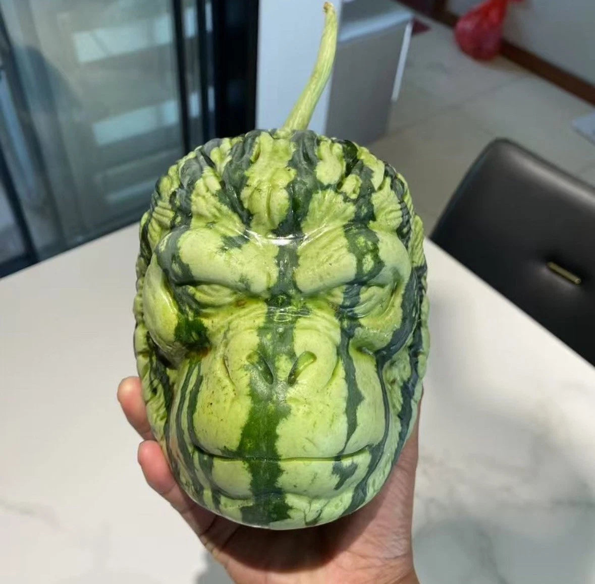 KING KONG PUMPKIN MOLD