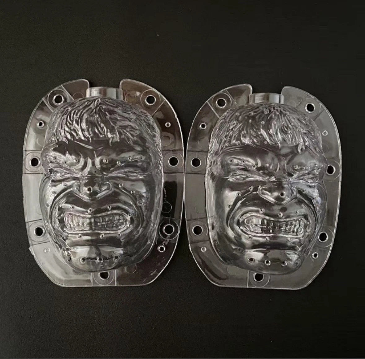 HULK PUMPKIN MOLD