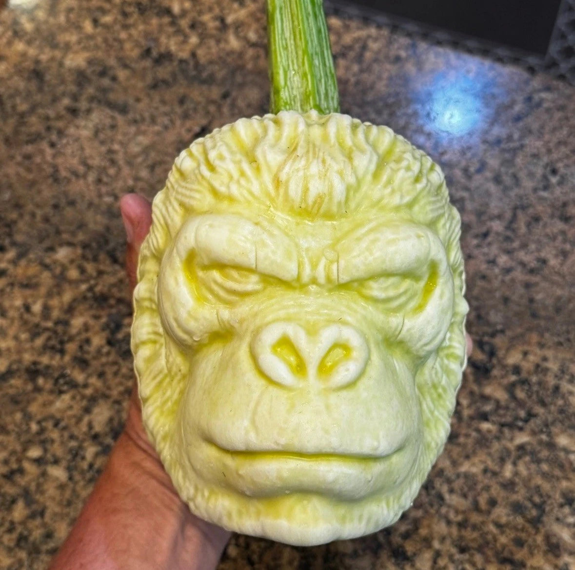 KING KONG PUMPKIN MOLD